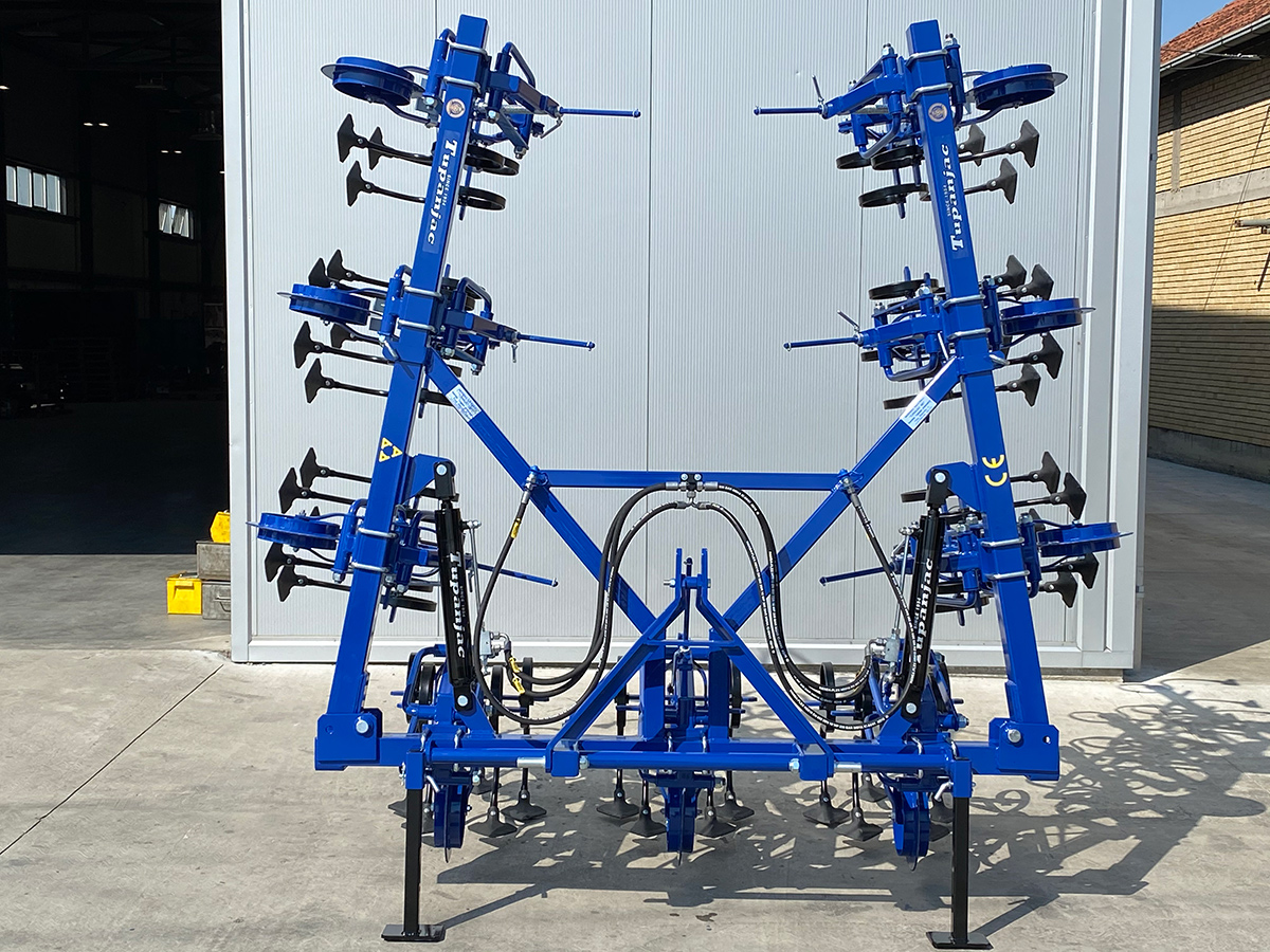 Inter-row cultivators